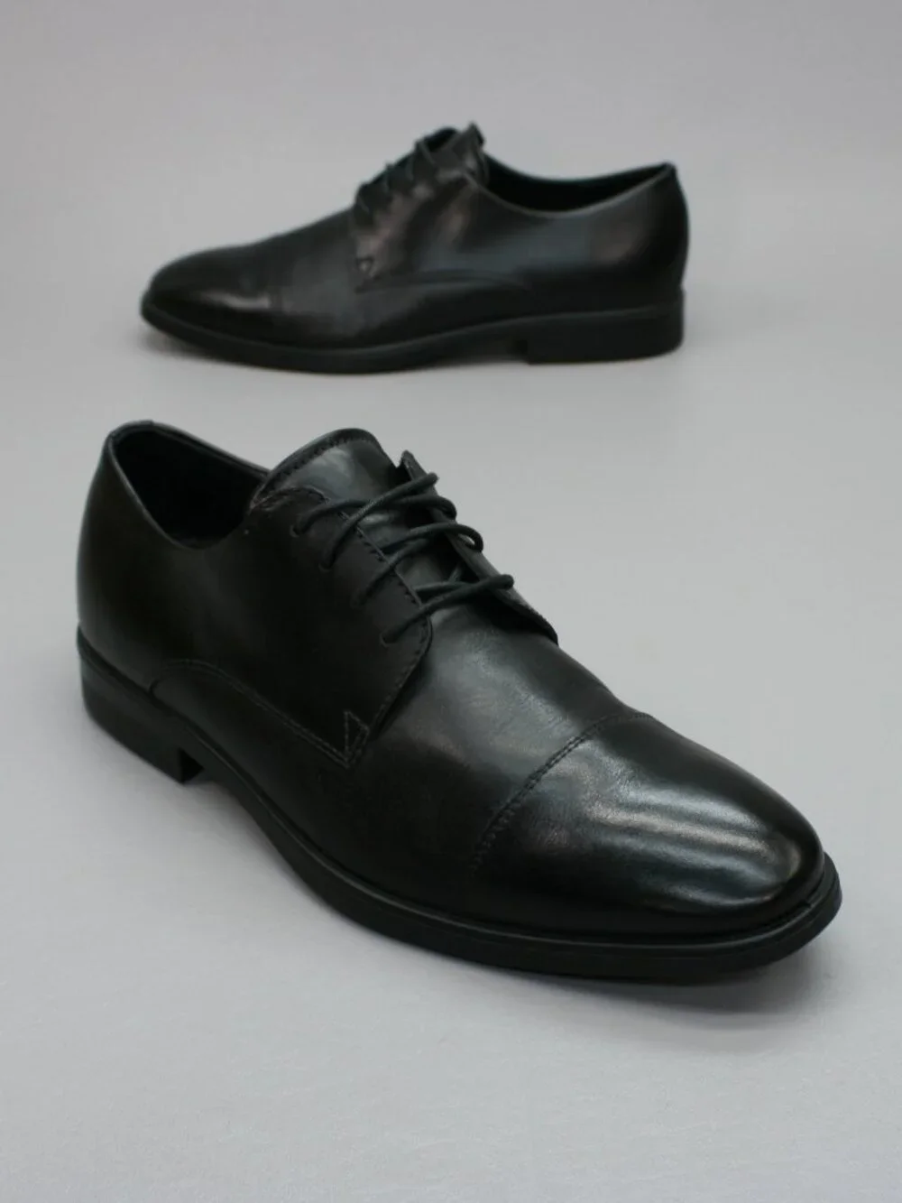 ECCO 42 Mens 8 Melbourne Black Leather Cap-toe Dress Lace-up Oxfords Derby Shoes